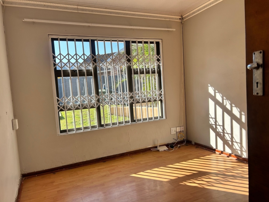 4 Bedroom Property for Sale in Amalinda Eastern Cape